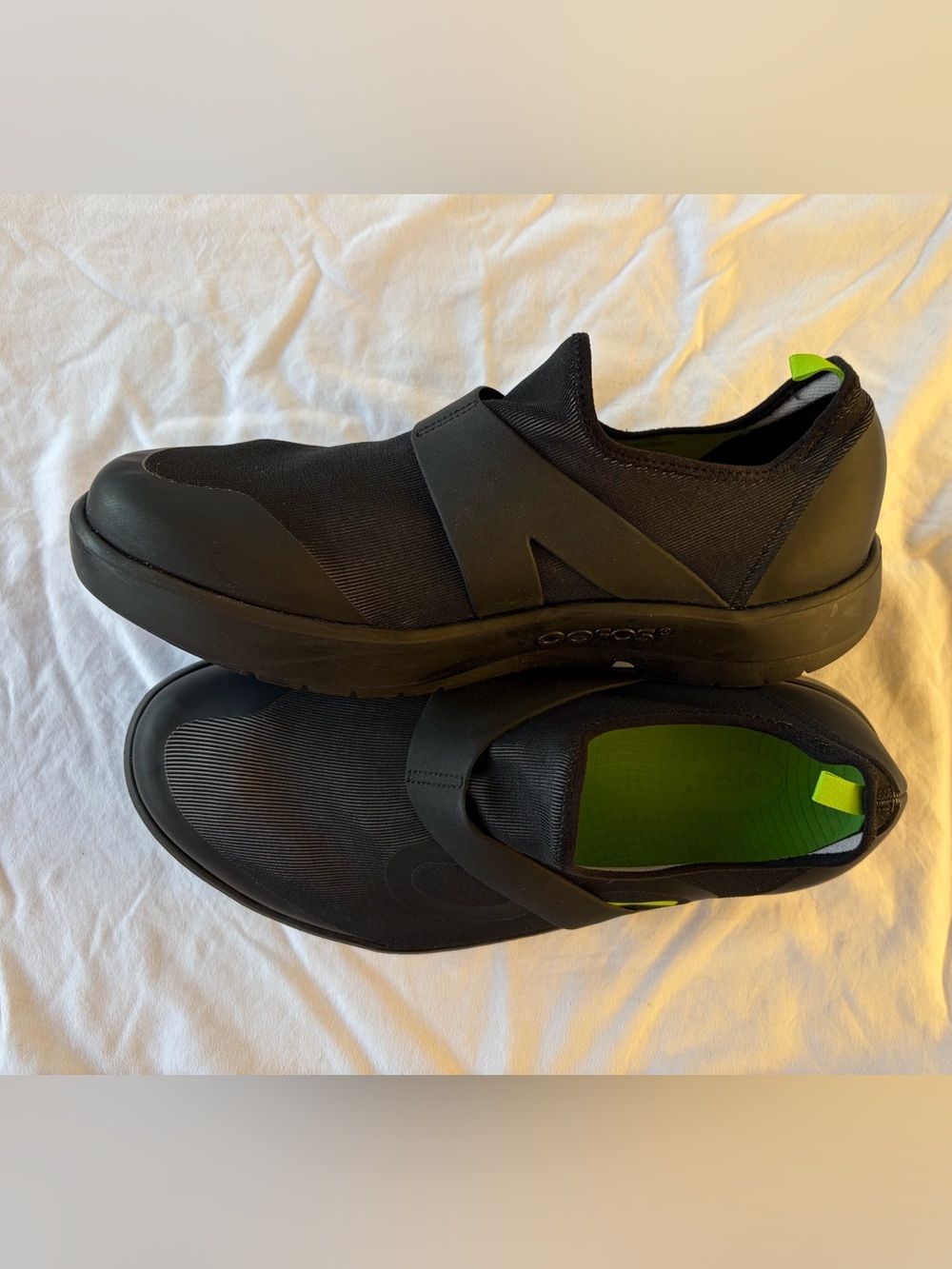OOFOS 00mg Fibre Low recovery slip-on shoe Mens Sz 12